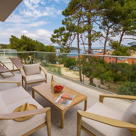 Amazing Apartment In Mali Losinj With Wifi 외부 사진
