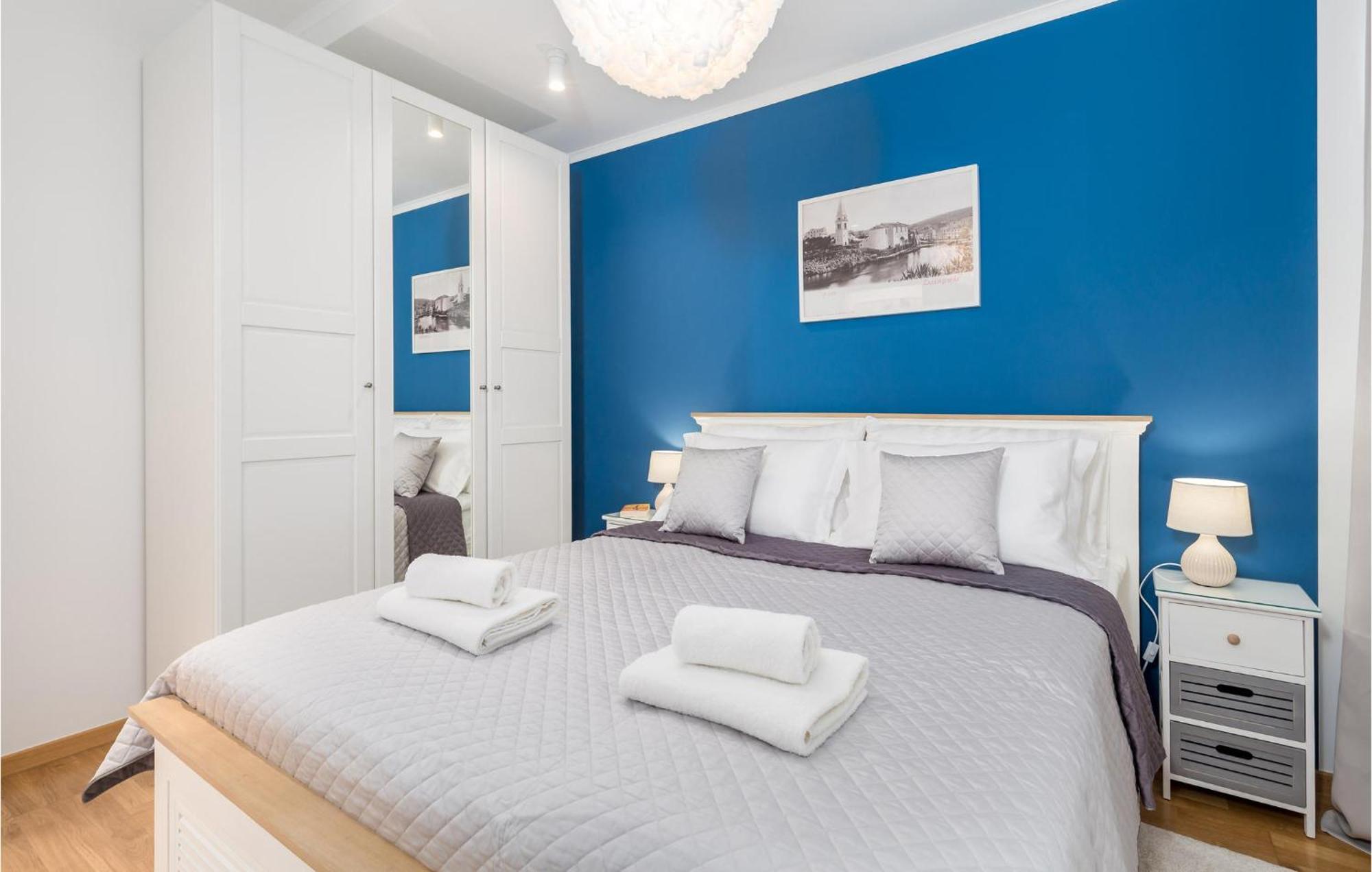 Amazing Apartment In Mali Losinj With Wifi 외부 사진